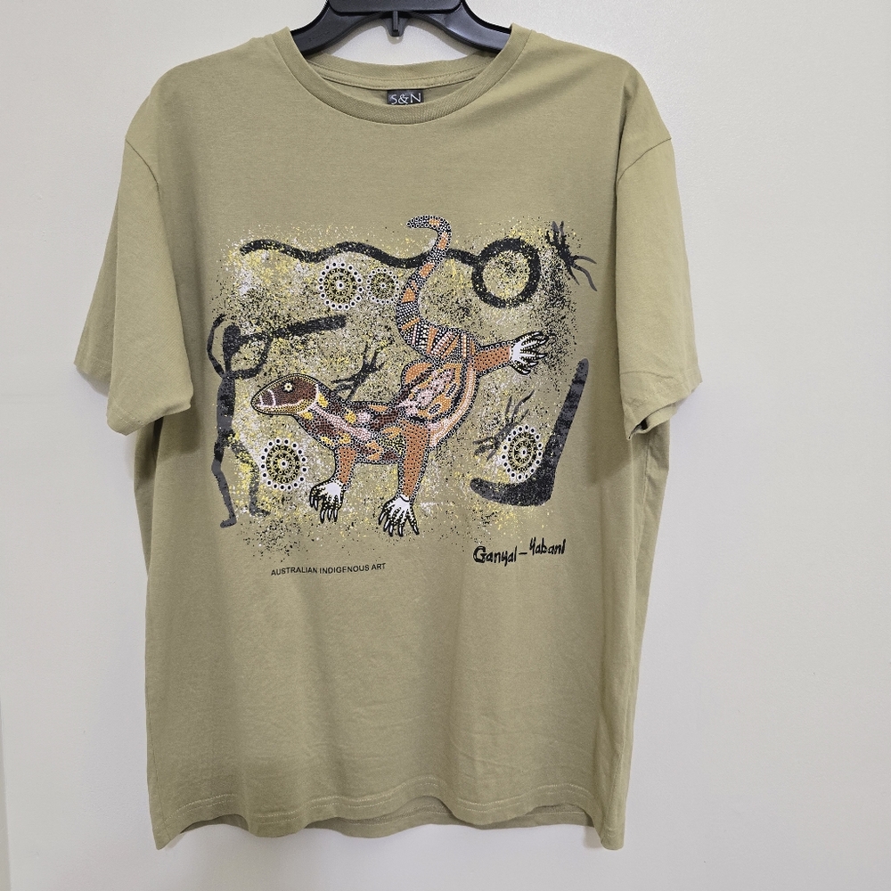 AUSTRALIAN Indigenous Art size Large T-Shirt S&N Creations Danny Eastwood Olive